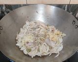 A picture of step 3 of Spiny gourd potato dry curry.