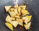 Foto langkah ke 5 dari resep Tahu Cabe Garam alias Tahu Ceurik.