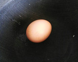 Foto del paso 2 de la receta: Ensalada de patata, atún y huevo