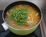 Foto langkah ke 4 dari resep Sup Ayam Makaroni.