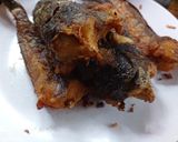 Foto langkah ke 5 dari resep Lele goreng (bumbu kuning praktis).