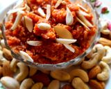 गाजर हलवा (gajar halwa recipe in marathi) रेसिपी स्टेप 5 फोटो 