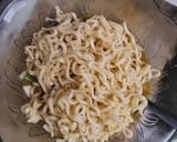 Foto langkah ke 4 dari resep Dadar mie.