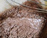 Foto langkah ke 3 dari resep Brownies Kukus Ekonomis.