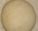 A picture of step 5 of Omlete paratha.