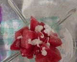 Foto langkah ke 1 dari resep Smoothies Semangka 🍉.
