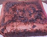 A picture of step 6 of Chocolate cream cake.