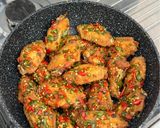 Foto langkah ke 4 dari resep Sayap Ayam Chilli Padi.