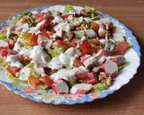 Foto del paso 4 de la receta: Ensalada de surimi con lechuga