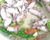 Foto langkah ke 3 dari resep Tumis kacang panjang cumi asin.
