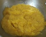 A picture of step 3 of Suji Kesar Halwa.