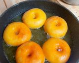 Foto langkah ke 5 dari resep Donat Ubi Kuning.