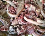 Foto del paso 2 de la receta: Chuletillas de cordero con ajos