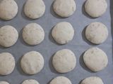 غريبة باللوز والجنجلان