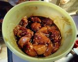 Foto langkah ke 2 dari resep Ayam Kentang Oven.