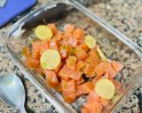 Foto del paso 1 de la receta: Tartar de salmón 🍣 🥑 🍅