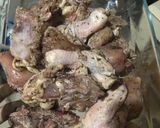 Foto langkah ke 4 dari resep Lemon-herb roast chicken (with brown sauce.