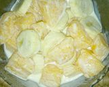 A picture of step 3 of Pawpaw and banana delight.