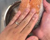 A picture of step 1 of Nostalgic Salmon w/ Tomato Fish Sauce | Cá Hồi Chiên Sốt Mắm Cà.