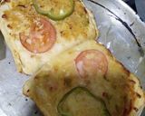 A picture of step 5 of Chicken pizza sandwich.