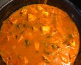 Une image de l'étape 3 de Poulet sauce tomate 🥫.