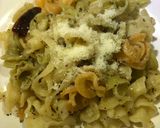 Foto del paso 3 de la receta: Pasta (lirios) con ajo y guindilla