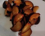 A picture of step 1 of Plum crumble.