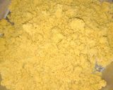A picture of step 7 of Rava Besan Ladoo.