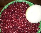 A picture of step 1 of Beans with Beef Ribs and Green Beans with Eggs.