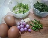 Foto langkah ke 1 dari resep Telur dadar sederhana.