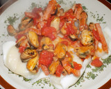 Foto del paso 8 de la receta: Salsa rápida de mejillones para acompañar pastas compradas