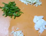 A picture of step 1 of Quick Chinese fry.