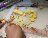 Foto langkah ke 4 dari resep Pizza salmon puff pastry.
