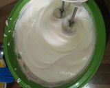Foto langkah ke 2 dari resep Bolu pandan panggang ukuran sendok.