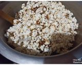 A picture of step 4 of Caramel Popcorn.
