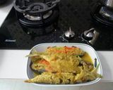 Foto langkah ke 4 dari resep Ikan kembung pesmol.