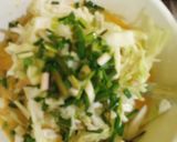 Foto langkah ke 3 dari resep Telur dadar sayur.