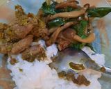 Foto langkah ke 4 dari resep Shimeji Tumis Caisim.
