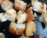 Foto del paso 2 de la receta: Crutones caseros rápidos
