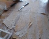 Foto del paso 3 de la receta: Raviolones con salsa crema