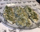 Une image de l'étape 12 de Filets de bar sauce crème à l'oseille et oignon.