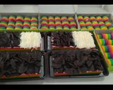 Foto langkah ke 6 dari resep Rainbow roll cake (ide jualan).