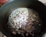 A picture of step 3 of Mayonnaise Butter Garlic Prawns.