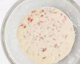 A picture of step 3 of Almond flour, strawberry pan cake.