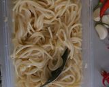 Foto langkah ke 2 dari resep Spaghetti Gulung Mozarella.