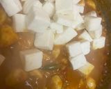 A picture of step 5 of Mushroom paneer pepper fry.