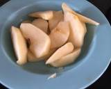 Foto del paso 1 de la receta: Torta invertida de manzana