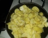 Foto del paso 6 de la receta: Pollo con papas al horno