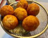 Foto langkah ke 5 dari resep Chicken Cordon Bleu Bites.
