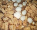 Foto langkah ke 5 dari resep Lodeh Cecek Telur Puyuh.